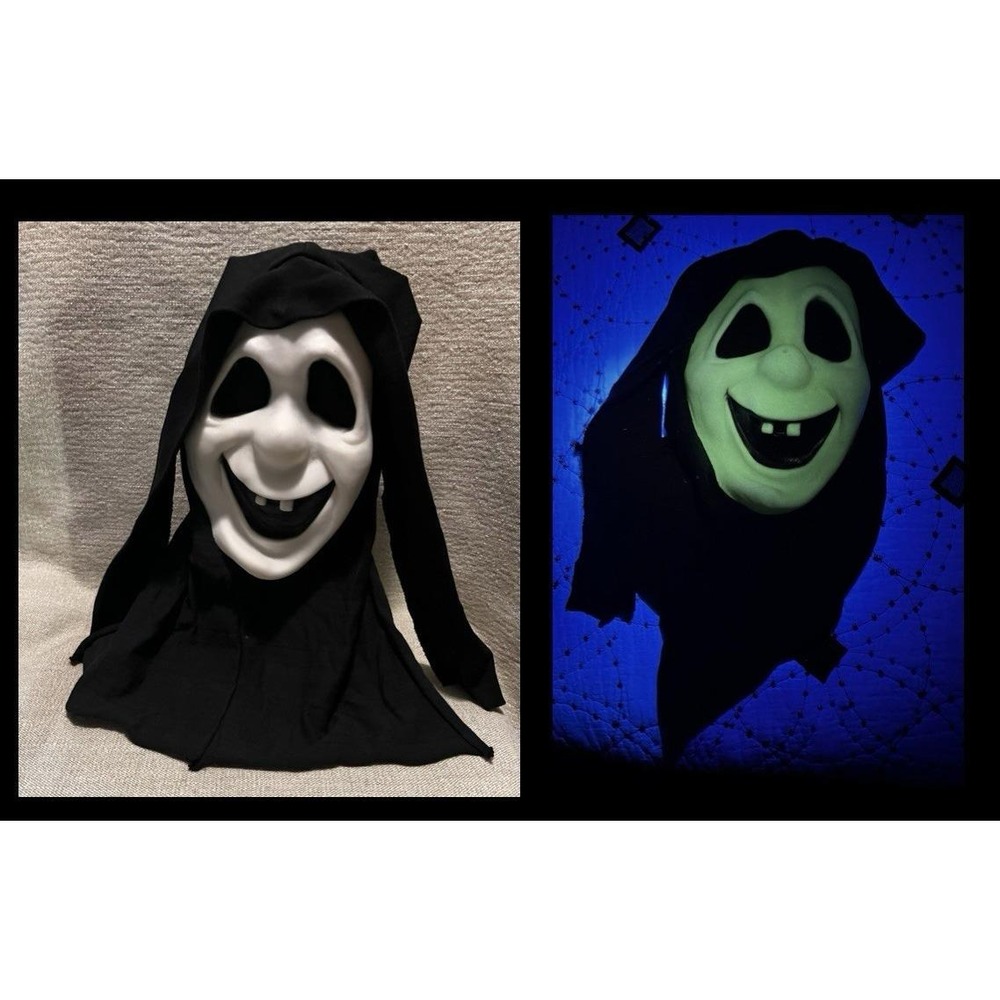 1992 Fun World Glow In The Dark Silly Smile Ghost Face Mask With Hood Halloween